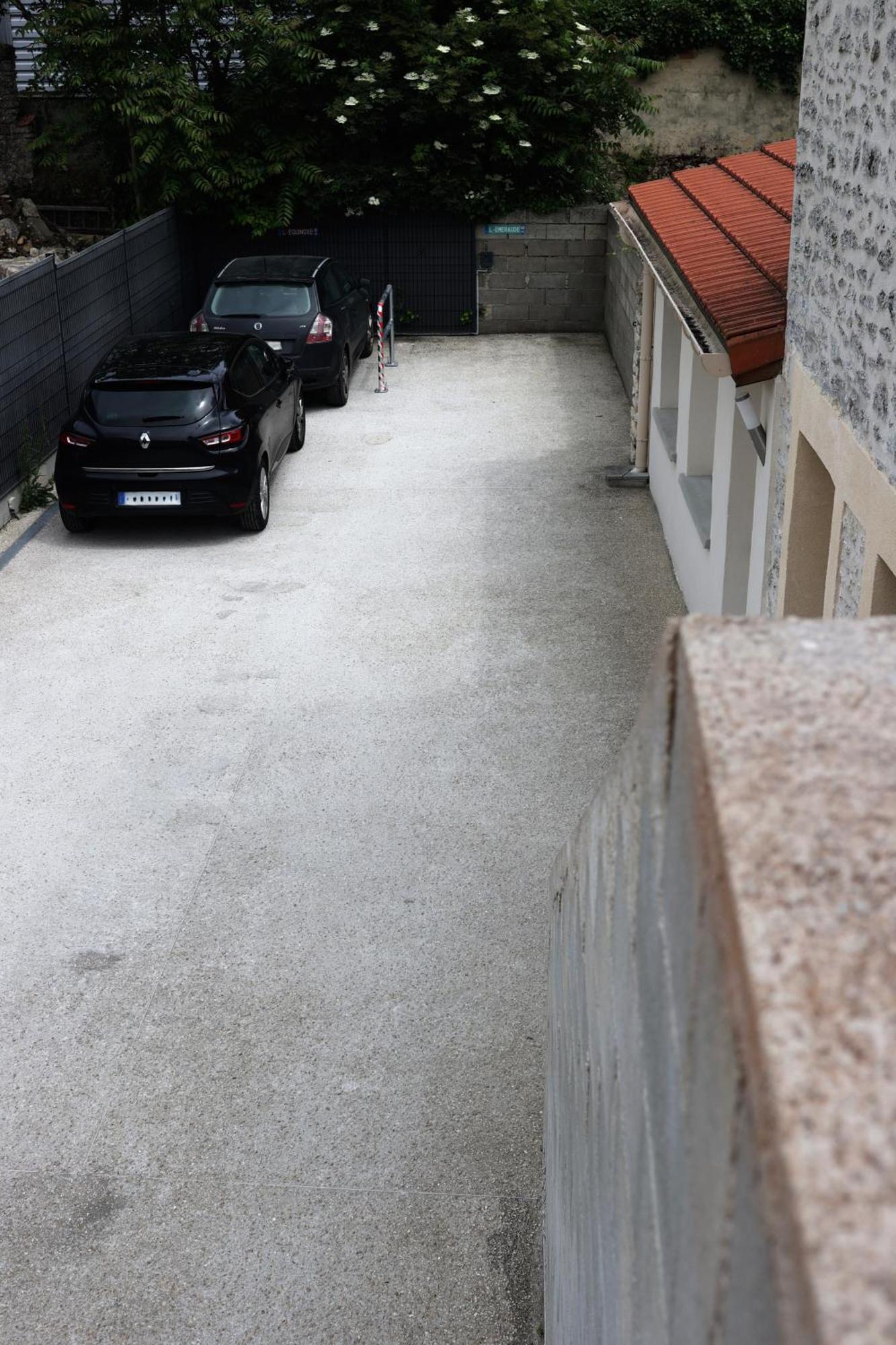 L'Equinoxe - Parking Prive - Zapart'Hotels Malesherbes Exterior foto