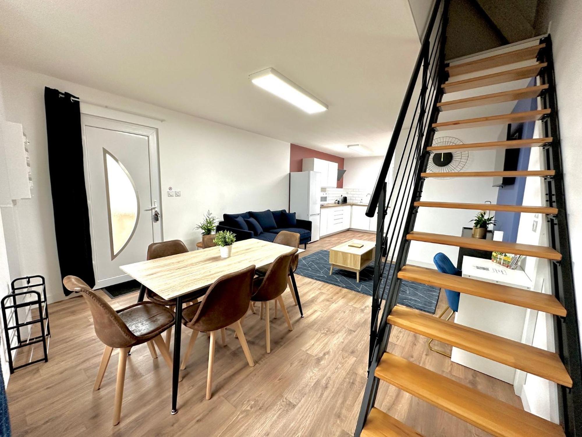 L'Equinoxe - Parking Prive - Zapart'Hotels Malesherbes Exterior foto